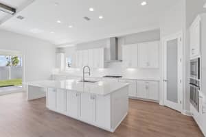 10908 SPRING SAPLING CIRCLE, PARRISH, FL 34219 - MLS#MFRTB8439120