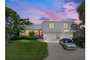 829 59TH AVENUE, ST PETE BEACH, FL 33706 - MLS#MFRTB8439130