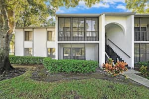 1135 Pine Ridge Cir W #a2, TARPON SPRINGS