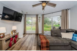 10114 WINSFORD OAK BOULEVARD, TAMPA, FL 33624 - MLS#MFRTB8439163