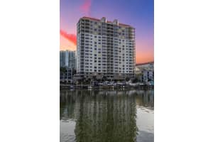 371 CHANNELSIDE WALK WAY, TAMPA, FL 33602 - MLS#MFRTB8439191