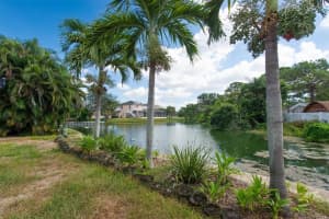 5785 Bay Pines Lakes Blvd, SEMINOLE 5785 Bay Pines Lakes Blvd, SEMINOLE