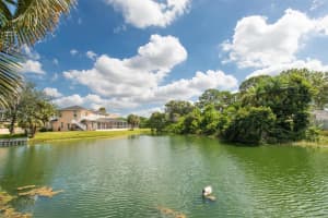 5785 BAY PINES LAKES BOULEVARD, SEMINOLE, FL 33708 - MLS#MFRTB8439248