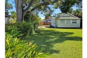 925 Queen St N, ST PETERSBURG 925 Queen St N, ST PETERSBURG