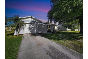 6040 Francis Dr, APOLLO BEACH