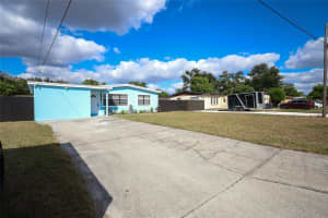 2707 HAMILTON AVENUE, TAMPA, FL 33614 - MLS#MFRTB8439279