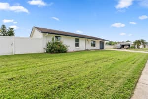 504 RED MANGROVE LANE, APOLLO BEACH, FL 33572 - MLS#MFRTB8439281