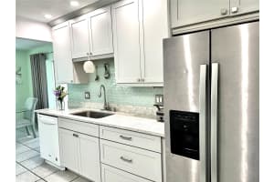 1048 PORPOISE ROAD, VENICE, FL 34293 - MLS#MFRTB8439382
