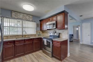 6637 POINSETTIA AVENUE, ST PETERSBURG, FL 33707 - MLS#MFRTB8439386