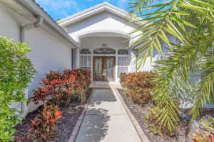 1130 KINGS WAY LANE, TARPON SPRINGS, FL 34688 - MLS#MFRTB8439404