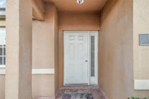 105 PARADISE WOODS COURT, DAVENPORT, FL 33896 - MLS#MFRTB8439417