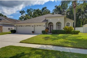 2823 Windcrest Oaks Ct, VALRICO 2823 Windcrest Oaks Ct, VALRICO