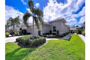2046 INVERNESS GREENS DRIVE, SUN CITY CENTER, FL 33573 - MLS#MFRTB8439457
