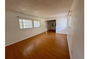 15034 LAKE MAGDALENE BOULEVARD, TAMPA, FL 33618 - MLS#MFRTB8439494