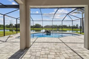 11009 ROSSO DELLA STREET, RIVERVIEW, FL 33578 - MLS#MFRTB8439502