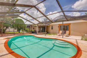 920 LAKEVIEW DRIVE, WIMAUMA, FL 33598 - MLS#MFRTB8439507