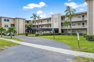 1000 49TH STREET, ST PETERSBURG, FL 33710 - MLS#MFRTB8439551