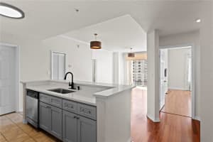 700 HARBOUR ISLAND BOULEVARD, TAMPA, FL 33602 - MLS#MFRTB8439558