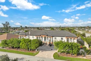 403 SW 47TH TERRACE #203, CAPE CORAL, FL 33914 - MLS#MFRTB8439571