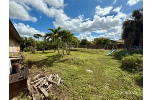 9112 PINEAPPLE ROAD, FORT MYERS, FL 33967 - MLS#MFRTB8439674