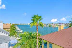 2813 KIPPS COLONY DRIVE, ST PETERSBURG, FL 33707 - MLS#MFRTB8439677