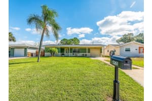 5261 97TH WAY, ST PETERSBURG, FL 33708 - MLS#MFRTB8439689