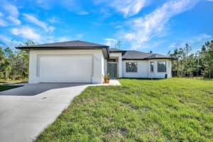 2002 10TH STREET, LEHIGH ACRES, FL 33936 - MLS#MFRTB8439709