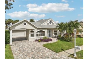 4611 Shark Dr, BRADENTON