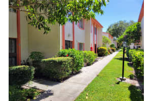 1635 58TH TERRACE, ST PETERSBURG, FL 33712 - MLS#MFRTB8439788