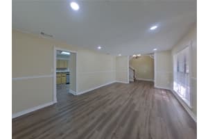 MLS# MFRTB8439804, Oviedo, Florida 32765