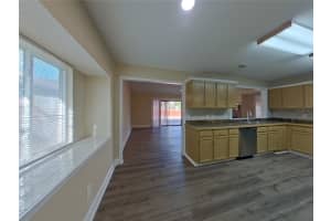 MLS# MFRTB8439804, Oviedo, Florida 32765