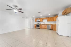 10701 VILLAGE GREEN AVENUE, SEMINOLE, FL 33772 - MLS#MFRTB8439861