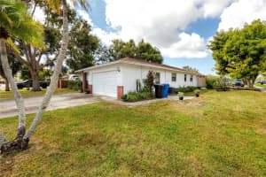 2150 55TH STREET, ST PETERSBURG, FL 33710 - MLS#MFRTB8439927