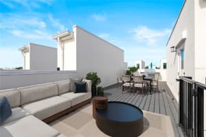 305 15TH STREET, ST PETERSBURG, FL 33705 - MLS#MFRTB8439978