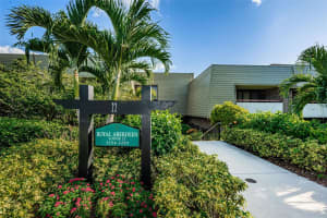 36750 US HIGHWAY 19 #22-202, PALM HARBOR, FL 34683 - MLS#MFRTB8440032