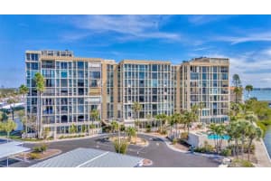 7400 SUN ISLAND DRIVE, SOUTH PASADENA, FL 33707 - MLS#MFRTB8440058