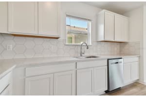 6269 BROAD FIELD AVENUE, APOLLO BEACH, FL 33572 - MLS#MFRTB8440061