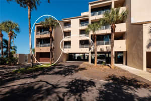 2795 KIPPS COLONY DRIVE, ST PETERSBURG, FL 33707 - MLS#MFRTB8440076