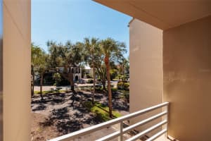 2795 KIPPS COLONY DRIVE, ST PETERSBURG, FL 33707 - MLS#MFRTB8440076