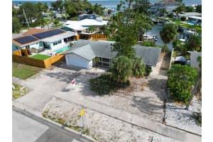 4540 BEACH DRIVE, ST PETERSBURG, FL 33705 - MLS#MFRTB8440103