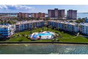 5281 ISLA KEY BOULEVARD, ST PETERSBURG, FL 33715 - MLS#MFRTB8440133