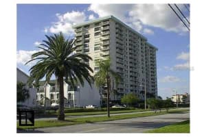 400 ISLAND WAY, CLEARWATER BEACH, FL 33767 - MLS#MFRTB8440135