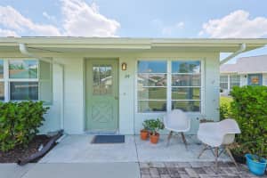 1902 DANDRIDGE STREET, SUN CITY CENTER, FL 33573 - MLS#MFRTB8440158