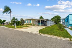 209 52ND AVENUE PLAZA, BRADENTON, FL 34203 - MLS#MFRTB8440189