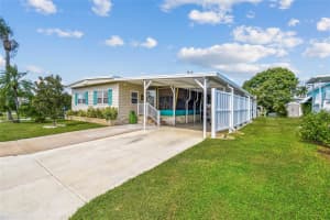 209 52ND AVENUE PLAZA, BRADENTON, FL 34203 - MLS#MFRTB8440189