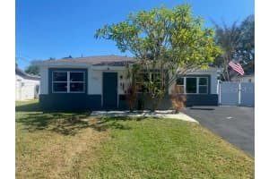 1702 BAYOU GRANDE BOULEVARD, ST PETERSBURG, FL 33703 - MLS#MFRTB8440190