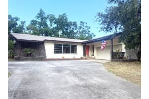 650 Pinecrest Dr, LARGO 650 Pinecrest Dr, LARGO