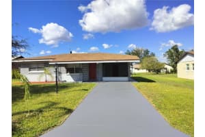 215 LARK AVENUE, SEBRING, FL 33870 - MLS#MFRTB8440233