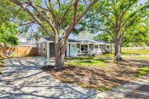 401 PATICA ROAD, ST PETERSBURG, FL 33702 - MLS#MFRTB8440238