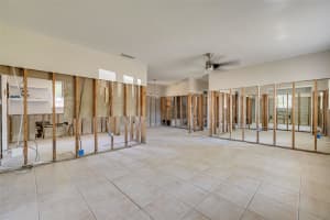 401 PATICA ROAD, ST PETERSBURG, FL 33702 - MLS#MFRTB8440238